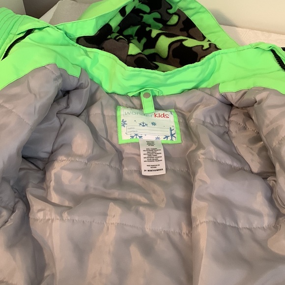 Wonder Kids 2 jackets!   3 in 1 .  Mint condition! 24M Bright! - Picture 3 of 9